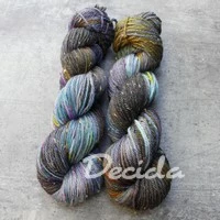 "Tajný vzkaz" - merino a Donegal neps ARAN 166m/100g