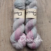"Šedá a fialkový pudr" Merino/hedvábí 4mm 