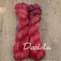 "Nemesis" 40%alpaka/40%merino/20%hedvábí