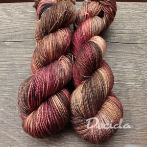 "Bukové listí" merino/hedvábí 80/20 400m Twist 