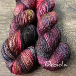 "Little Girl" - merino/kašmír/nylon ARAN 166m/100g