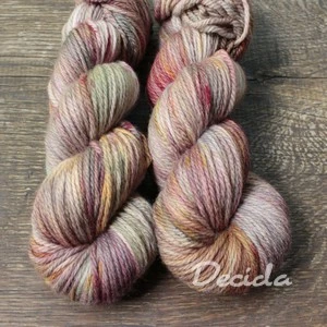 "Little Mahogany" - merino/kašmír/nylon ARAN 166m/100g