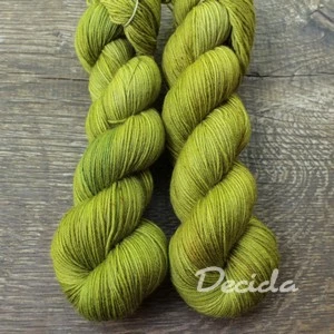 "Olive" - EXTRA Merino sw/polyamid 365m/100g