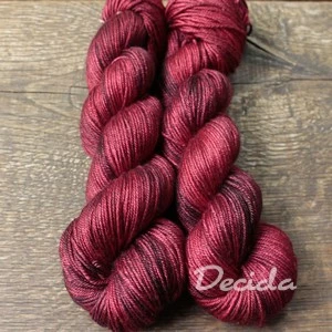 "Ripe Cherries" merino/hedvábí 50/50 212m