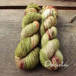 "Speckled green" -  Merino sw/polyamid 270m/100g