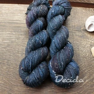"Blue night" Donegal DK -  85% merino a 15% donegal nopky