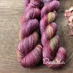 "Hydrangea" merino/hedvábí 50/50 300m