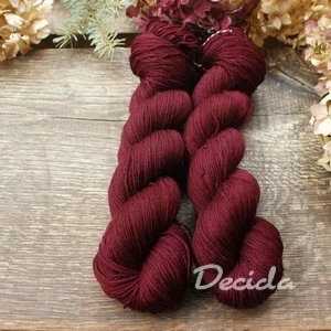 "Burgundy"- merino sw 400m/100g