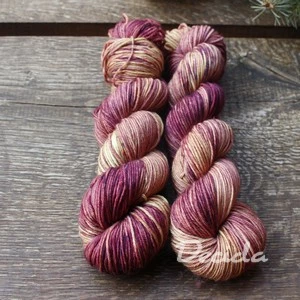 "Zmrzlé brusinky" - extra MERINO se sw 4mm