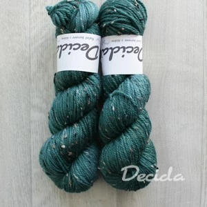 "Teal" - merino a Donegal neps ARAN 166m/100g
