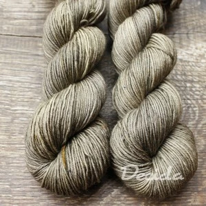 "Olive" - extra MERINO se sw 4mm