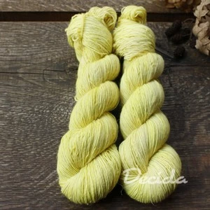 "Bright yellow" -  Single 90% Merino/10% Len 366m