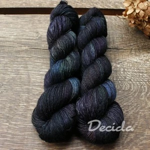 "Green night" merino/hedvábí 70/30 400m jednonitka 