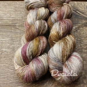 "Precious wood" 40%alpaka/40%merino/20%hedvábí 230m