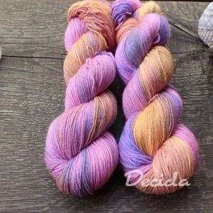 "Pink Sunrise" - 60%merino 20%hedvábí 20%ramie 425m/100g