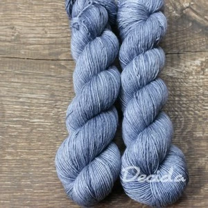 "Nubes" merino/hedvábí 70/30 400m jednonitka