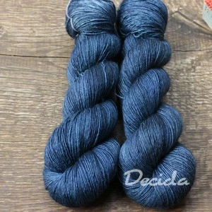 "Blue night" merino/hedvábí 70/30 400m jednonitka 