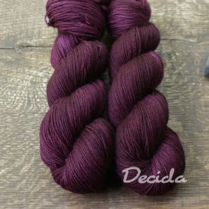 "Burgundy" - EXTRA Merino sw/polyamid 365m/100g