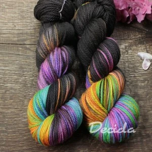 "Neon at night" Aran merino sw 166m/100g