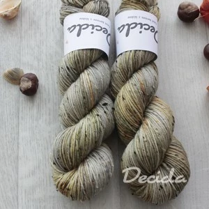 "Klid ticha" Donegal DK -  85% merino a 15% donegal nopky
