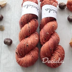 "Wild salmon" Donegal DK -  85% merino a 15% donegal nopky