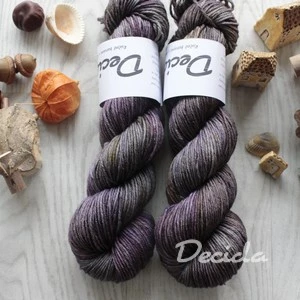 "Tmavé perly" Merino/hedvábí 4mm 