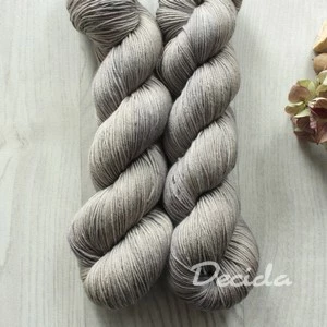 "Šedohnědá"-  merino sw 400m/100g