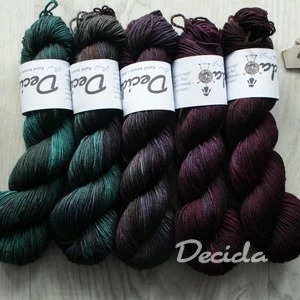 Fade set "Spruce Burgundy" 500g - extra MERINO se sw 4mm