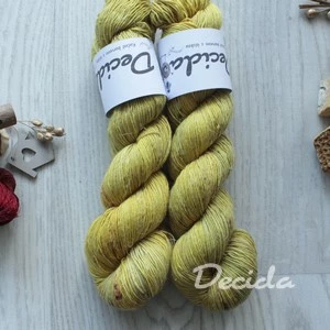 "Milho" - Single 90% Merino/10% Len 366m
