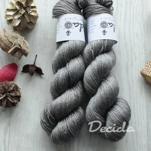 "Tmavá 2" Merino/tencel 333m