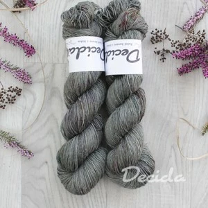 "Majestuoso" - Single 90% Merino/10% Len 366m
