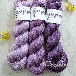 "Fade Violet" merino/hedvábí 50/50 400m