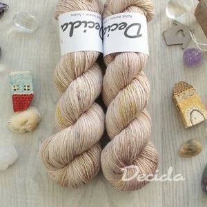 "Lento" merino/hedvábí 70/30 400m jednonitka