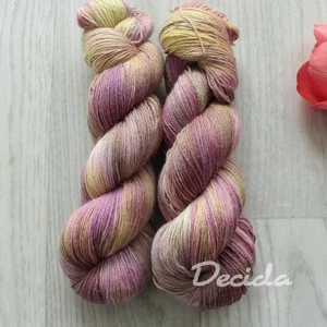 "Léto" - 60%merino 20%hedvábí 20%ramie 425m/100g