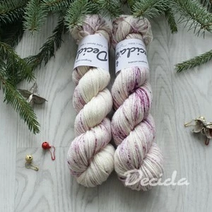 "Rozsypané ostružiny" Aran merino sw 166m/100g