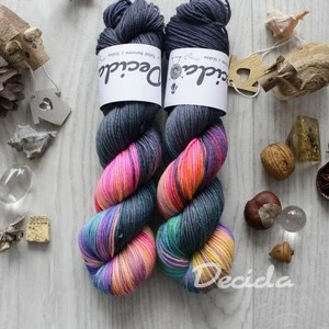 "Night in colours" -  extra MERINO se sw 4mm 