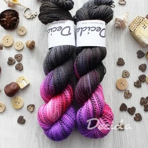 "Hot Extravagance" - ZEBRA Merino sw/nylon 400m/100g