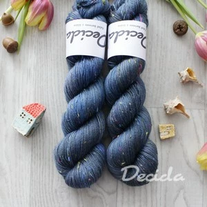 "Lage" - 85% merino sw a 15% donegal nopky barevné