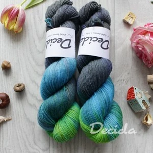 "Carmeli" - EXTRA Merino sw/polyamid 365m/100g