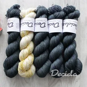 "Set 28" 100% Merino a merino/hedvábí 365m (cena za 500g)