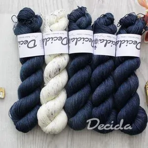 "Set 46" 100% Merino sw 365m (cena za 100g)