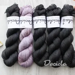 "Set 47" 100% Merino sw 365m (cena za 100g)