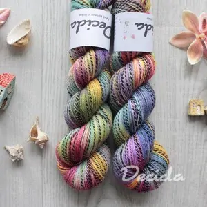 "Akana" - ZEBRA Merino sw/nylon 400m/100g