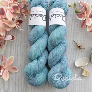 "Laguna" -  80% Merino Easywash/20% Len 400m/100g