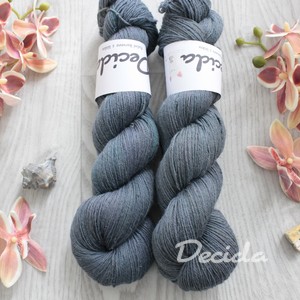 "Metal" -  80% Merino Easywash/20% Len 400m/100g