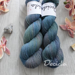 "Bailando" -  80% Merino Easywash/20% Len 400m/100g