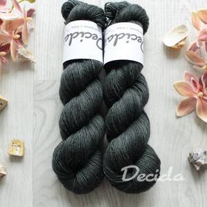 "Dark Forest" 120g -  65%merino 20%hedvábí a 15% yak