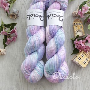 "Dream Again" 50% Merino sw/50% tencel 333m