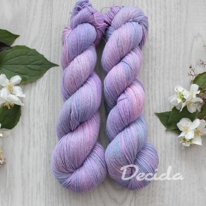 "Dreams" - 80% Merino Easywash/20% Len 400m/100g