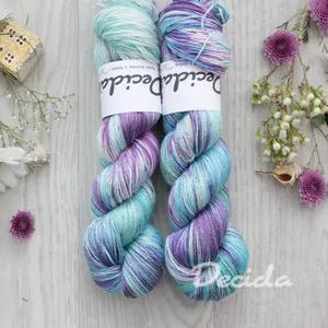 "Wid Flowers 2" - merino sw/hedvábí 50/50 400m